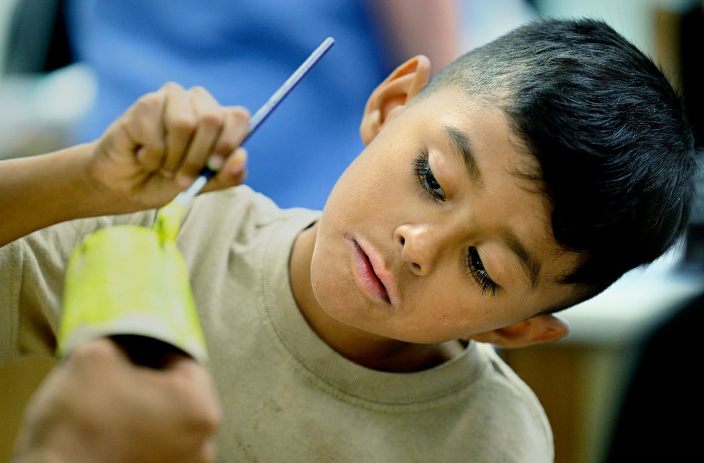 Families come together for arts, crafts at Moreno Valley library