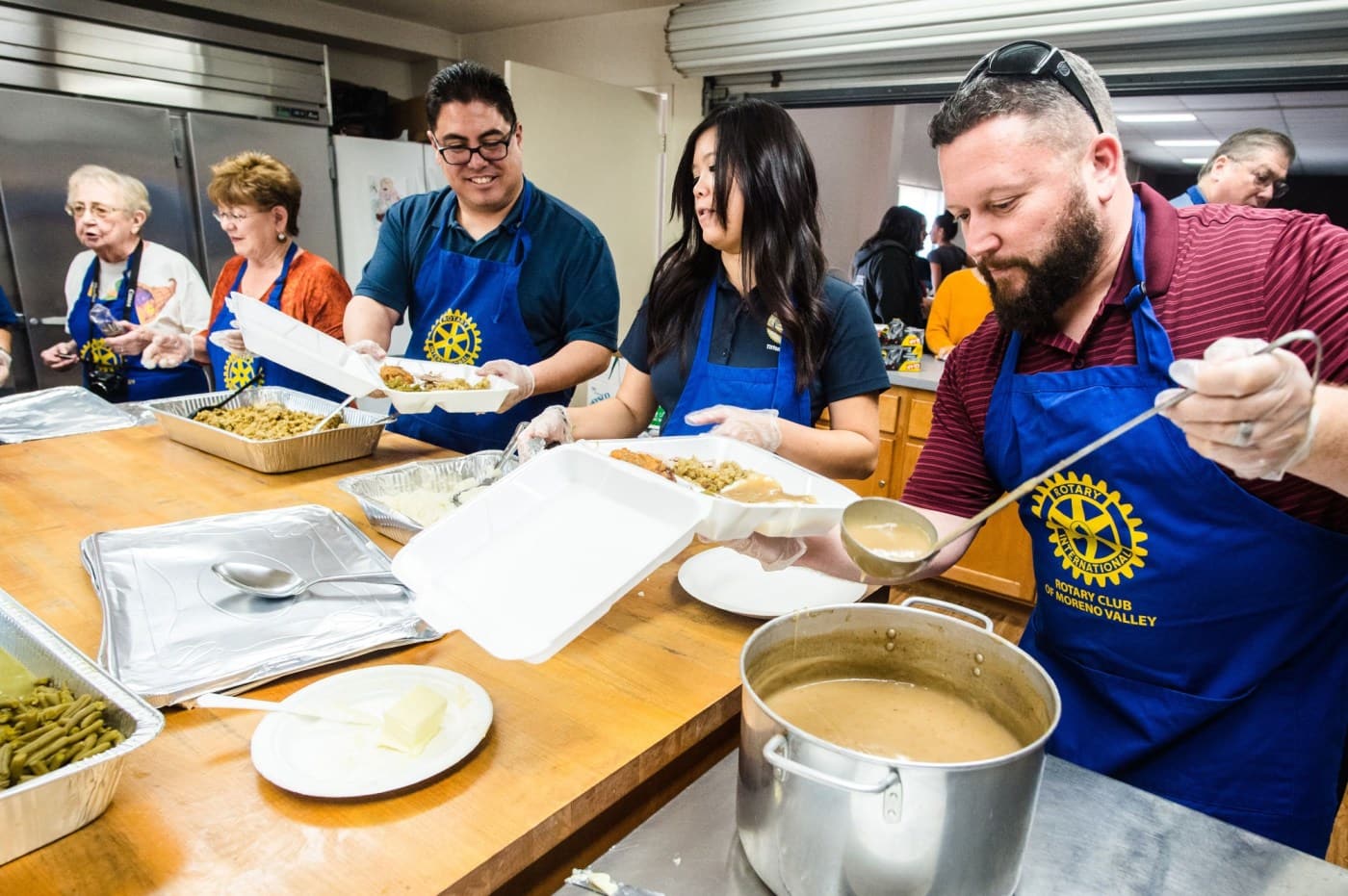 Rotary Club of Moreno Valley will serve free Thanksgiving dinner