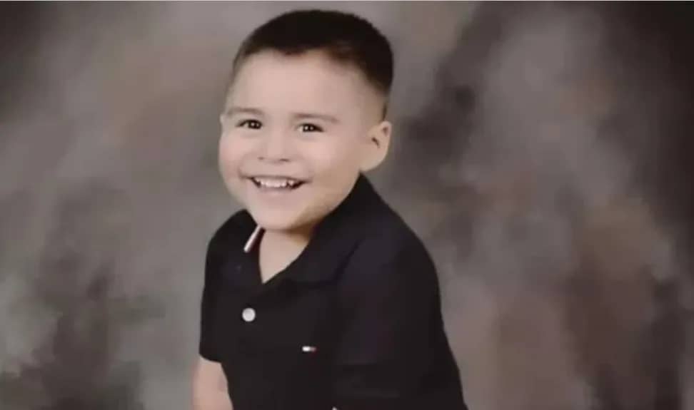 5-year-old boy drowns in backyard pool in Riverside